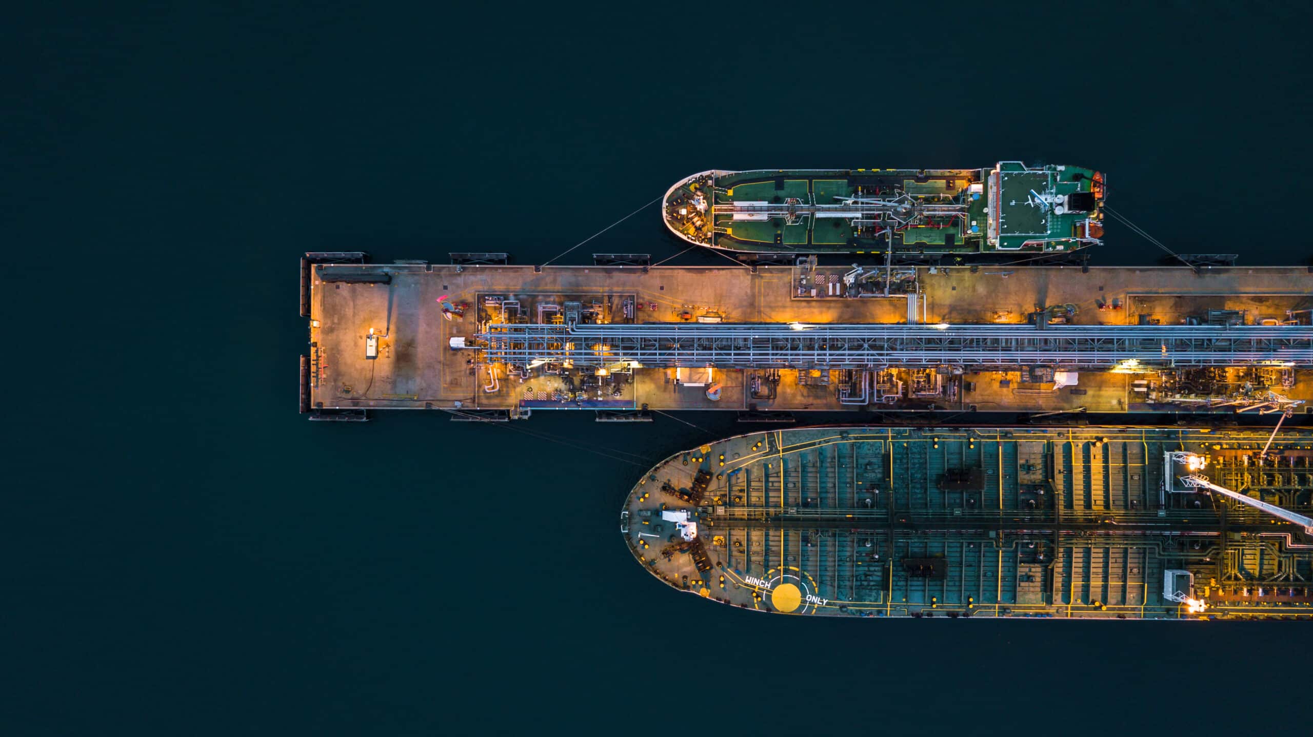 Oil Markets Ignore Reality as Strait of Hormuz Stagnates